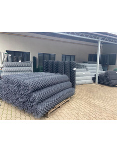 Siatka ogrodzeniowa ocynkowana 2,5 mm+PCV oczko 60x60mm H 1500, kolor czarny ral9005. Siatmet - 1 2